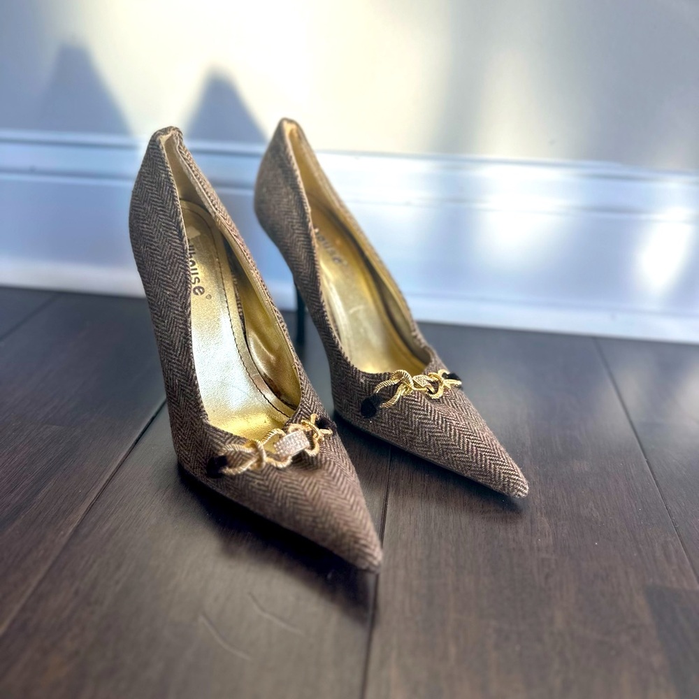 Tweed high heel